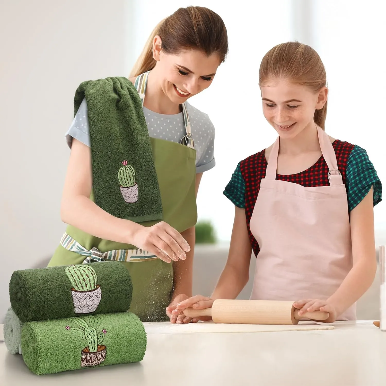 3 Pcs Summer Hand Towels for Bathroom 100% Cotton 29.5 x 13.8'' Embroidered Decorative Absorbent Soft Bath Hand Towels for Bathroom Kitchen Gift Decor(Green,Cactus)