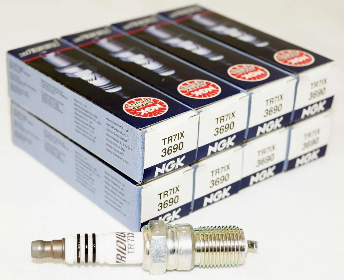 8 New NGK Iridium IX Spark Plugs TR7IX # 3690 by NGK