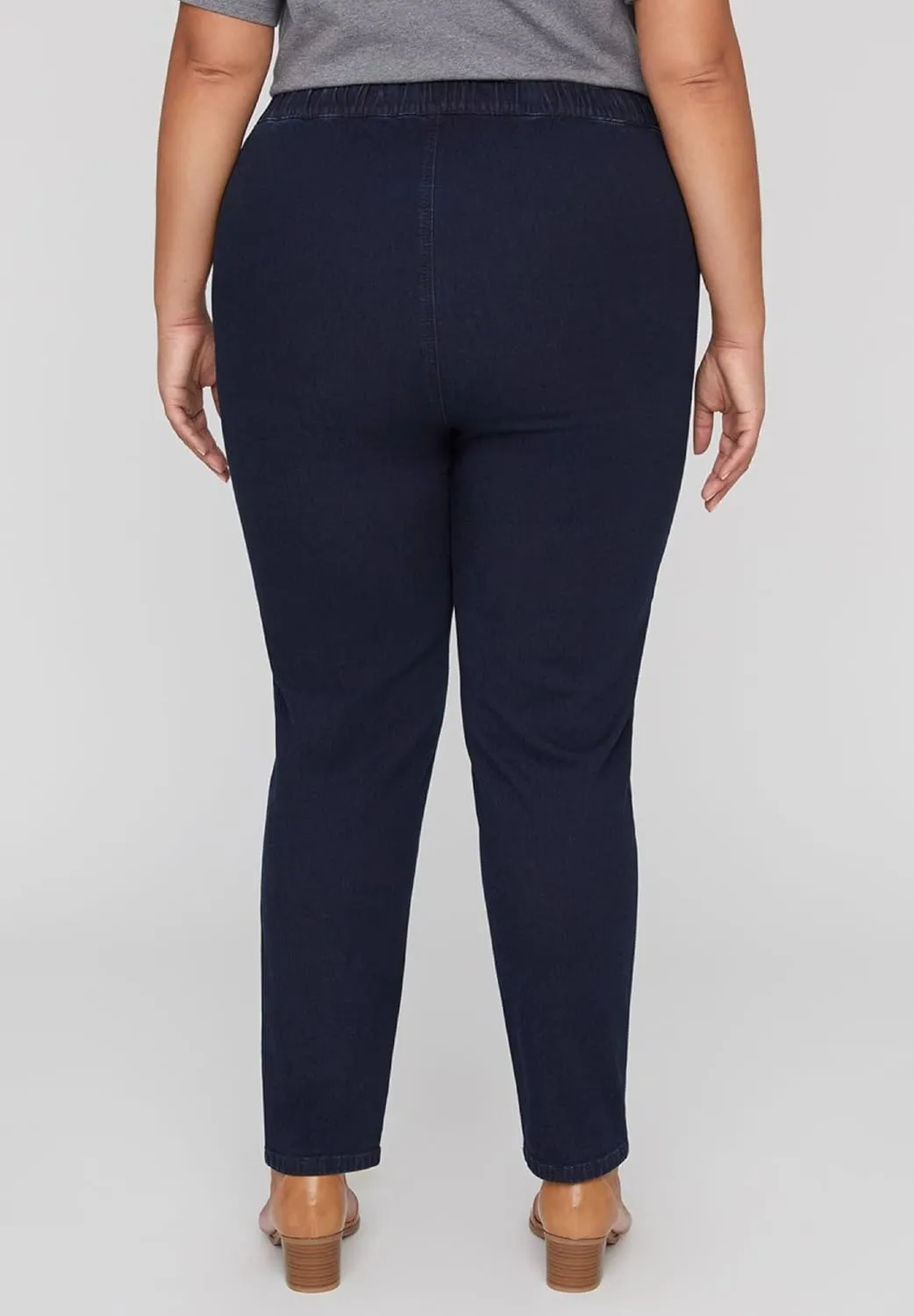 Catherines Women's Plus Size Essential Flat Front Pant