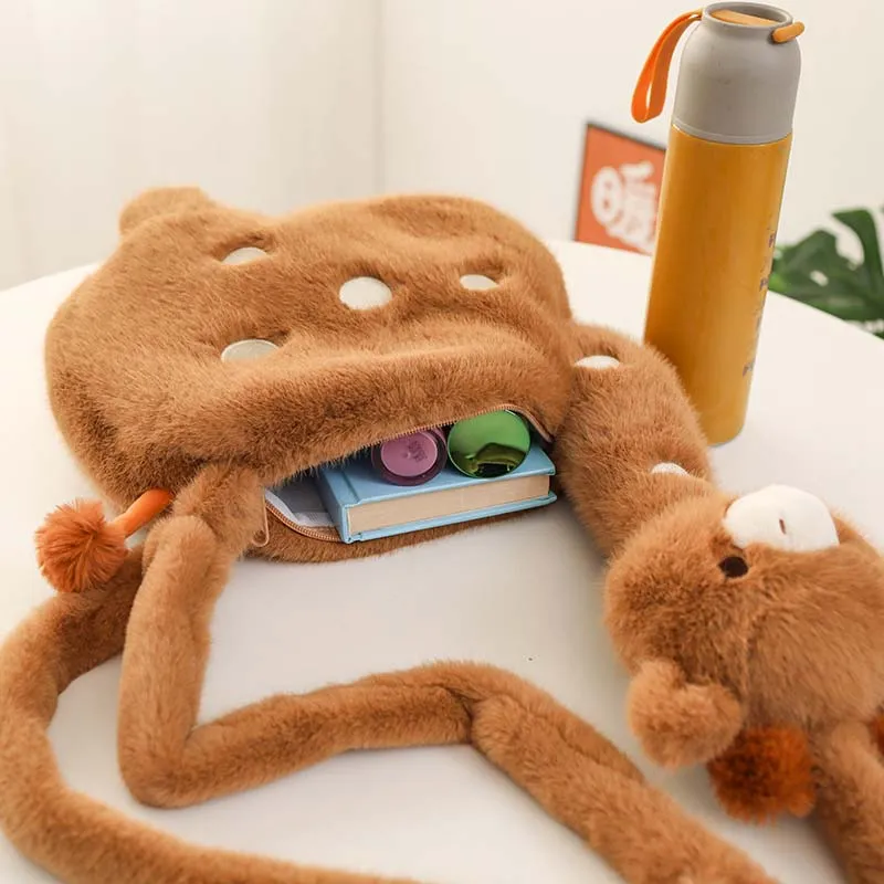 Cute Giraffe Crossbody Shoulder Plush Bag