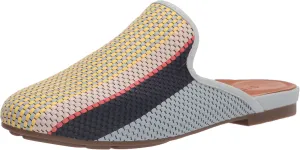 Gentle Souls by Kenneth Cole Women's Flat, Blue