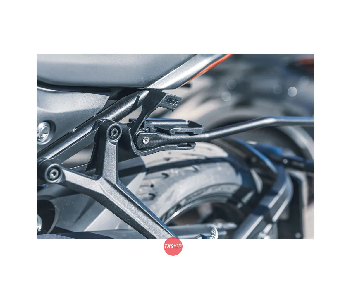 Givi Rapid Release Holder Remove-X Yamaha Tracer 900 / 900Gt '18-'20