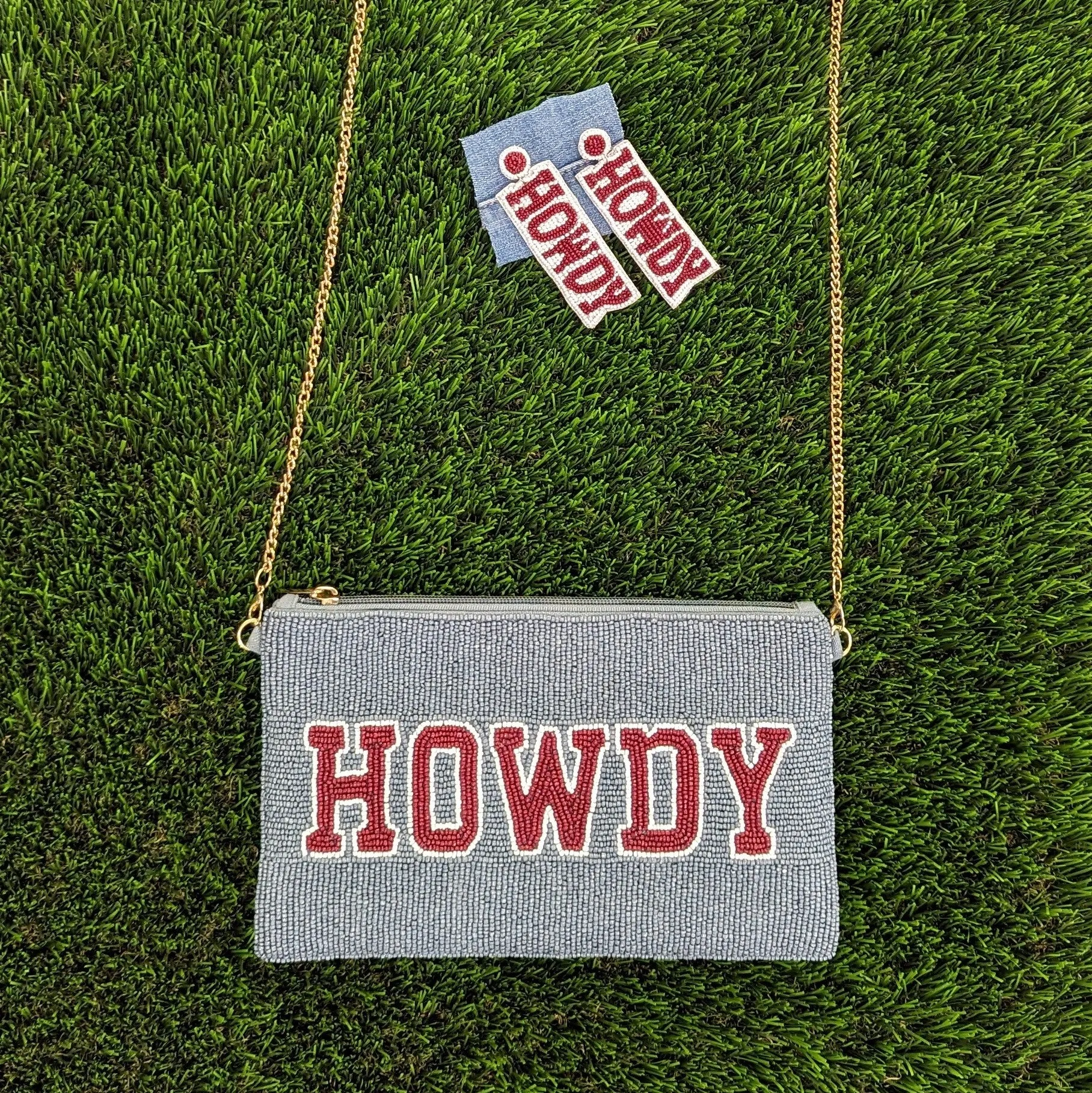 Howdy Beaded Crossbody Purse in Grey   Maroon