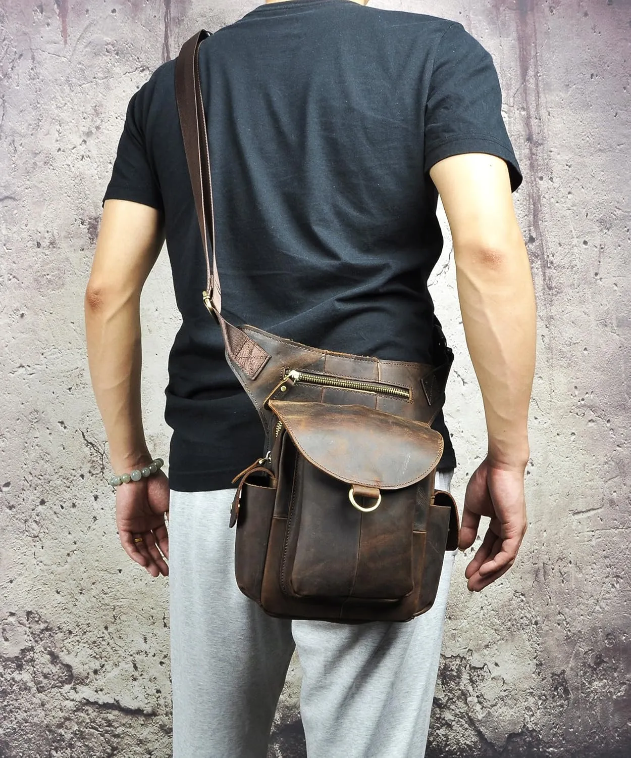 Le'aokuu Mens Leather Messenger Shoulder Bag Motorcycle Tactic Fanny Belt Waist Bag Pack Pouch Drop Leg Bag…