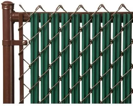 Made in America Slat Depot Single Wall Bottom Locking Privacy Slat for 3', 4', 5', 6', 7' and 8' Chain Link Fence (4ft, Green)