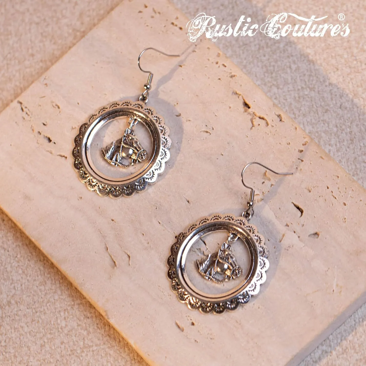 Montana West Wrangler 3 Pieces Jewelry Set for Women Western Cowgirl Necklace Earring Set.