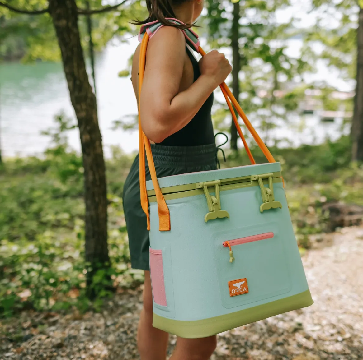 Orca Wanderer Tote