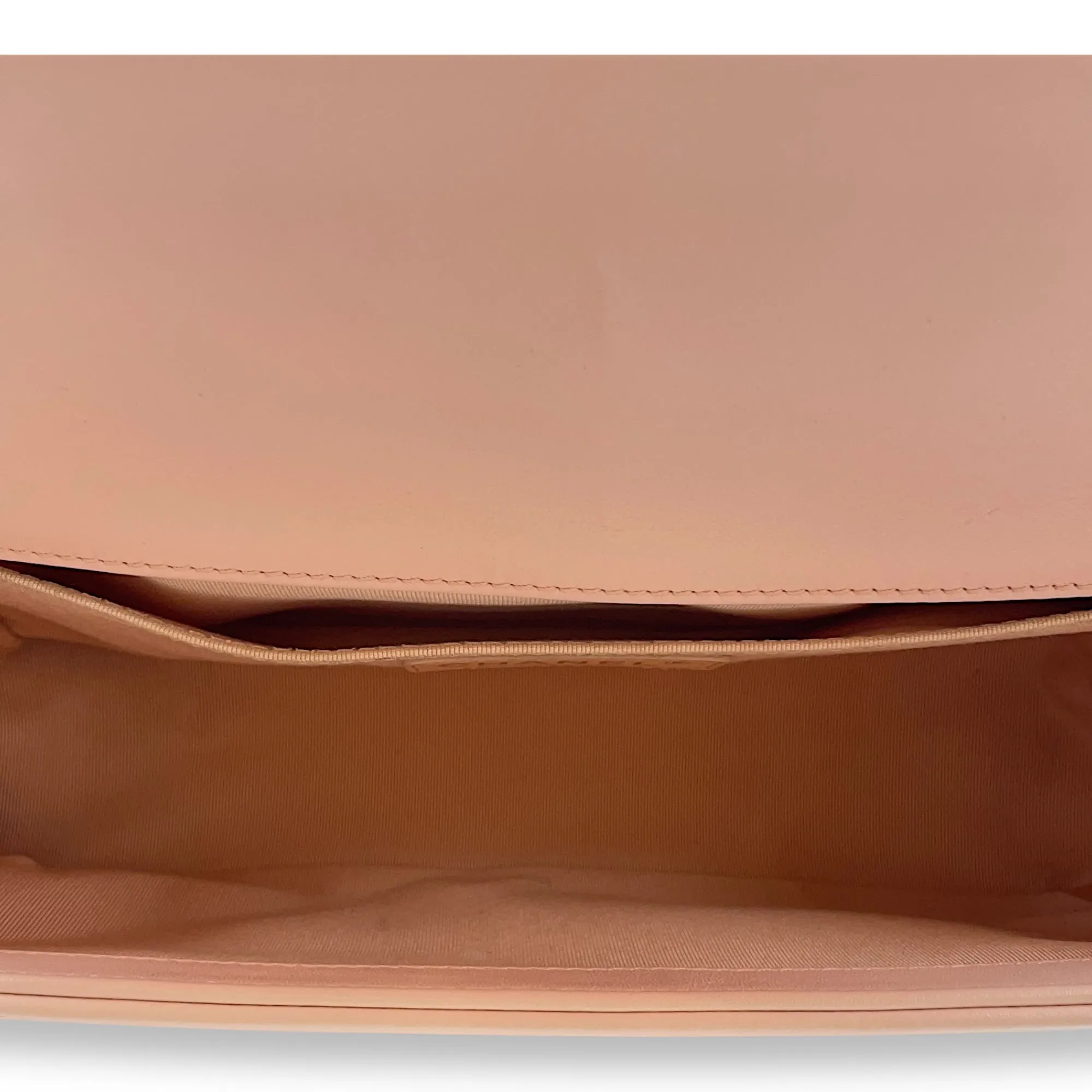 Quilted Boy (25cm) Medium Pink Crossbody Bag in Calfskin, Ruthenium hardware