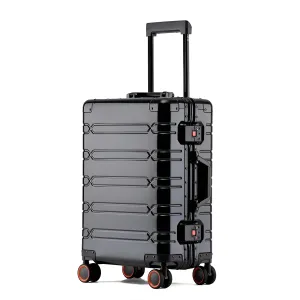 The Explorer Aluminum Suitcase Black