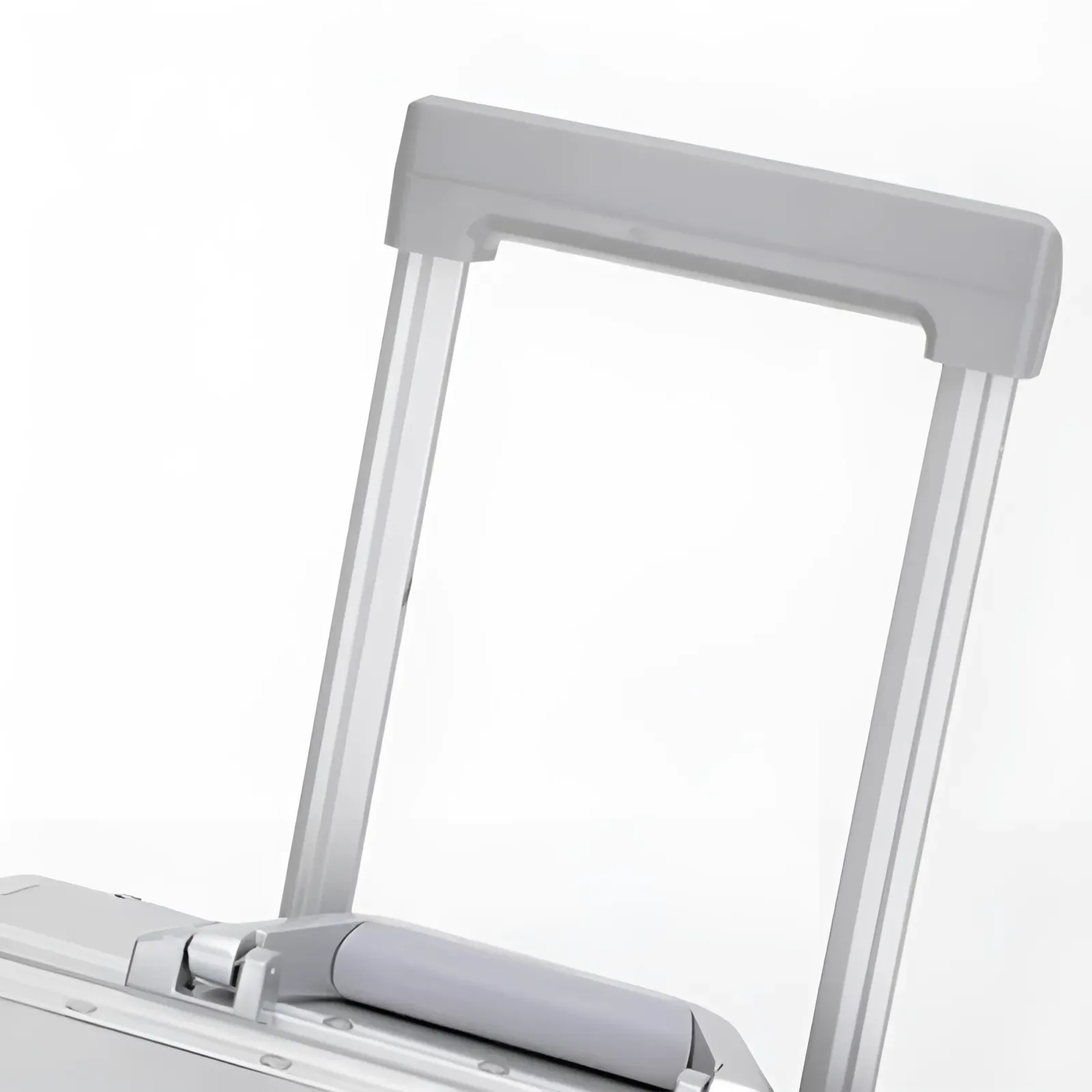 The Explorer Aluminum Suitcase Black