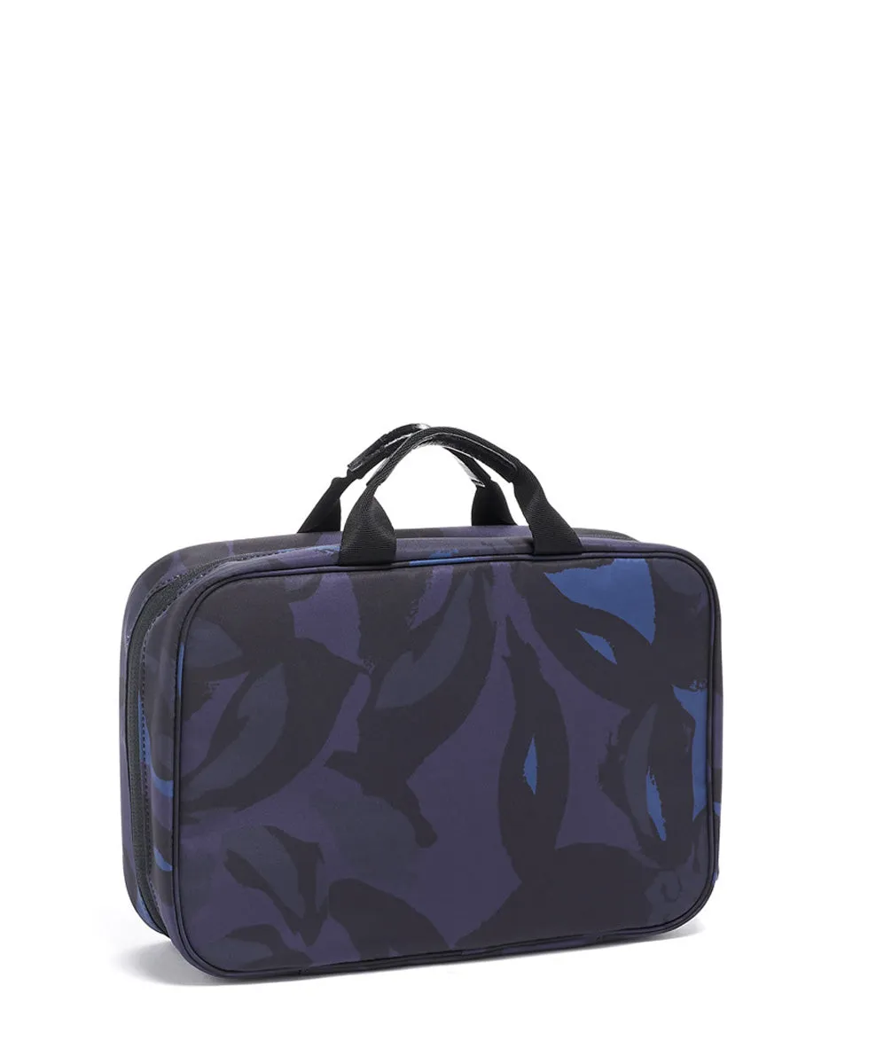 TUMI Voyageur Madina Cosmetic