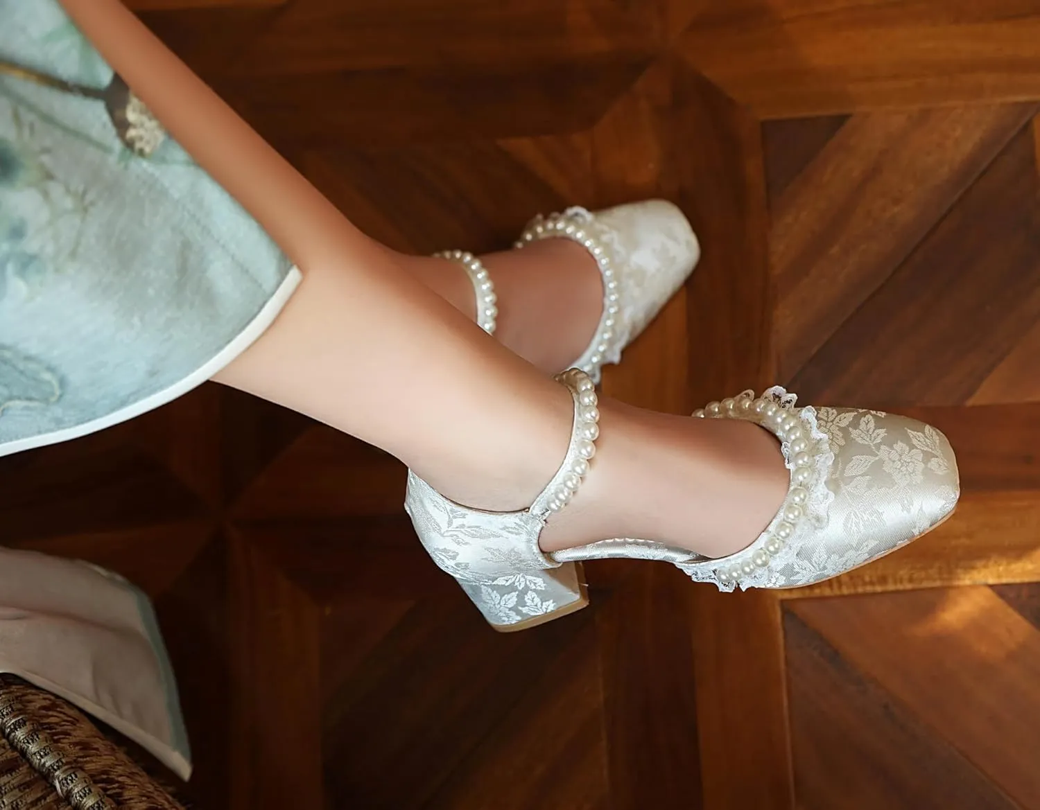 Women's JS44 Square Heels Printing Block Fabric Low Block D-Orsay Pumps