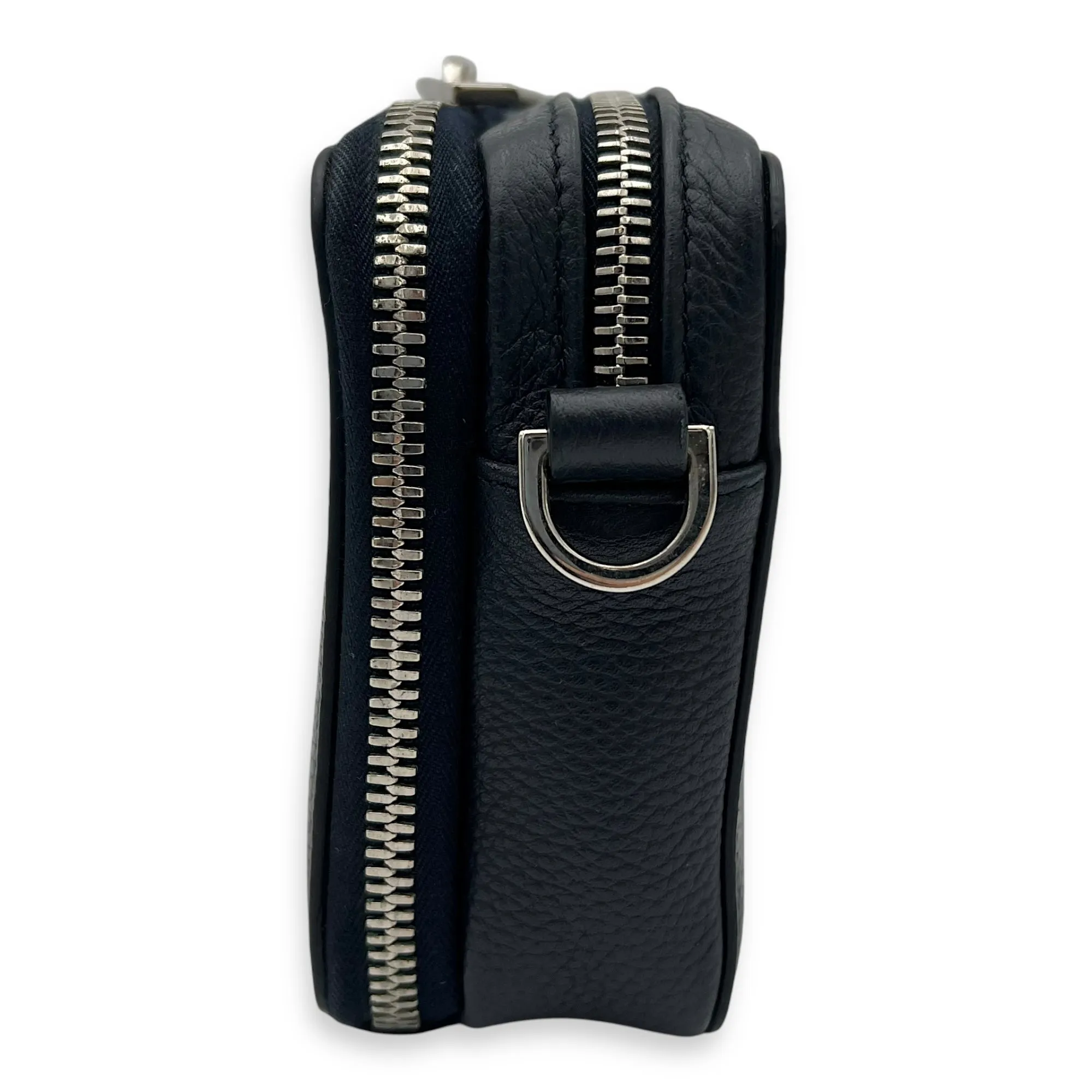 X Jordan Air Dior Blue Crossbody Bag in Calfskin, Silver hardware